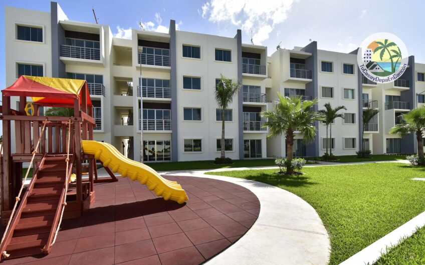 Departamentos de 2 Recámaras en venta en Cancún, Av. Huayacán. Alto crecimiento y plusvalía.